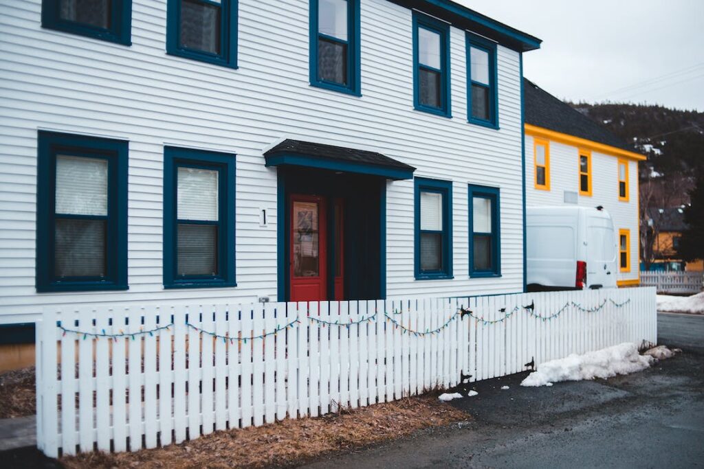 Double-hung windows